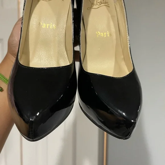 Black Louboutin pumps size 38